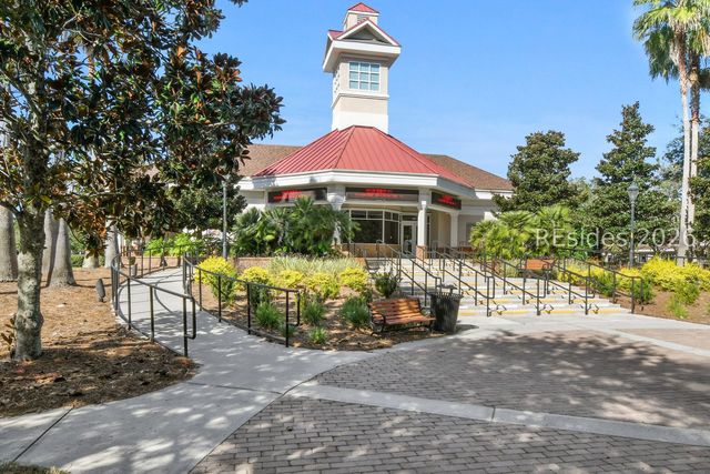 16 Plum Ct, Bluffton, SC 29909