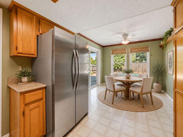 7725 S Erie Avenue, Tulsa, OK 74136