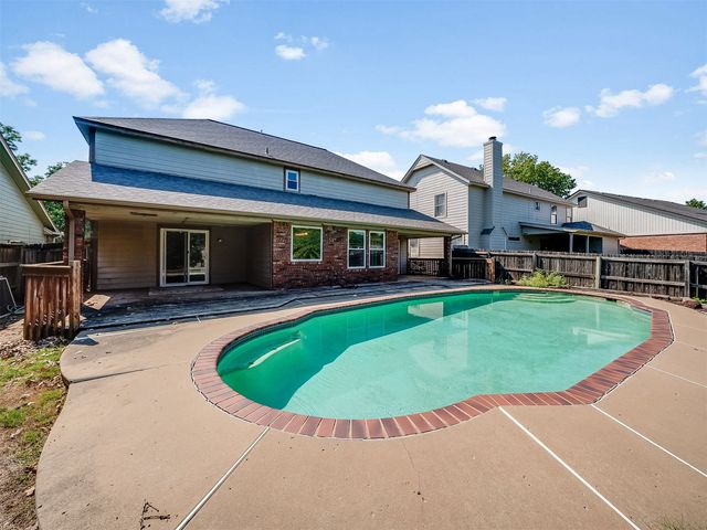 7725 S Erie Avenue, Tulsa, OK 74136