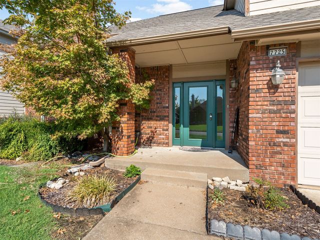 7725 S Erie Avenue, Tulsa, OK 74136