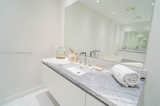 700 NE 26th Ter 2602, Miami, FL 33137