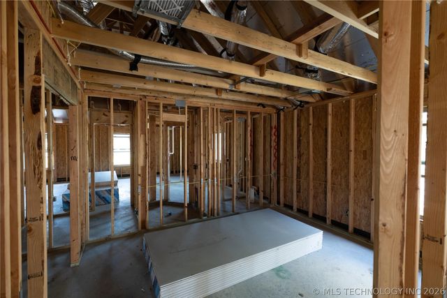 2912 E Northampton Street, Broken Arrow, OK 74014