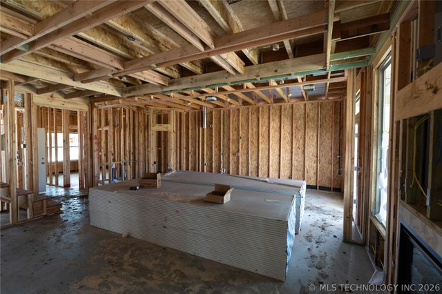 2912 E Northampton Street, Broken Arrow, OK 74014