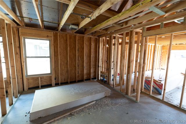 2912 E Northampton Street, Broken Arrow, OK 74014