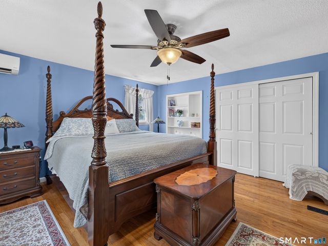 4 Stevens Avenue, Ledyard, CT 06339