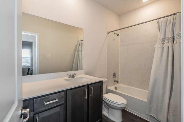 2056 Juniper Pass Way, Mesquite, TX 75149