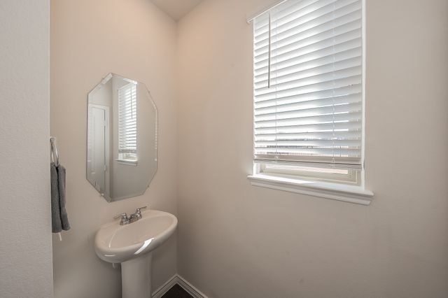 2056 Juniper Pass Way, Mesquite, TX 75149