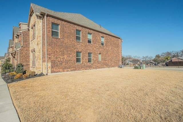 2056 Juniper Pass Way, Mesquite, TX 75149