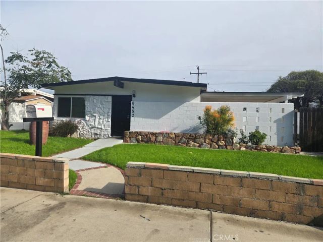 8452 Stanton Avenue, Buena Park, CA 90620