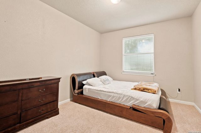 128 RUNNING BRK, Cibolo, TX 78108
