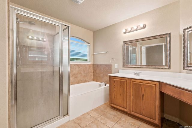 128 RUNNING BRK, Cibolo, TX 78108