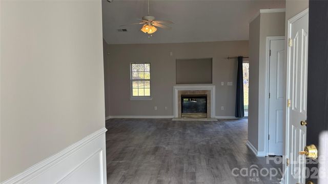 12045 Evergreen Hollow Drive, Charlotte, NC 28269