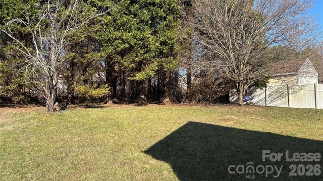 12045 Evergreen Hollow Drive, Charlotte, NC 28269