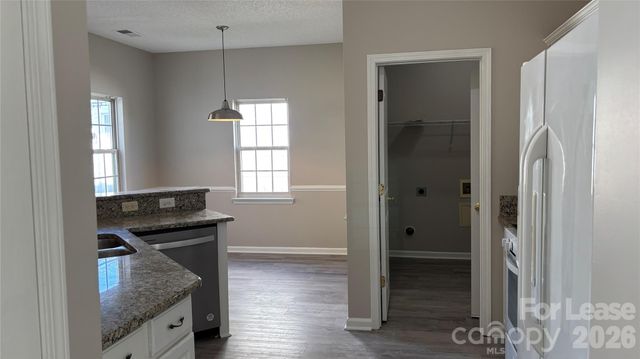 12045 Evergreen Hollow Drive, Charlotte, NC 28269