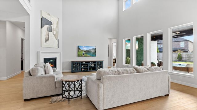 1684 Turner Court, Friendswood, TX 77546
