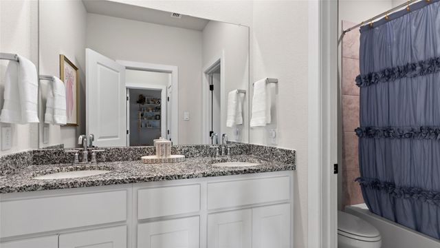 1684 Turner Court, Friendswood, TX 77546