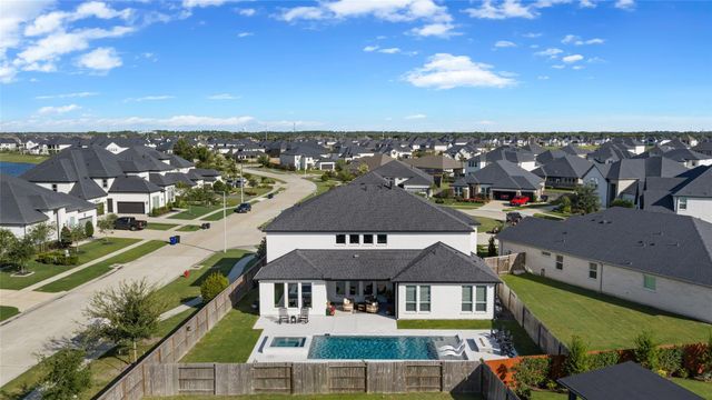 1684 Turner Court, Friendswood, TX 77546