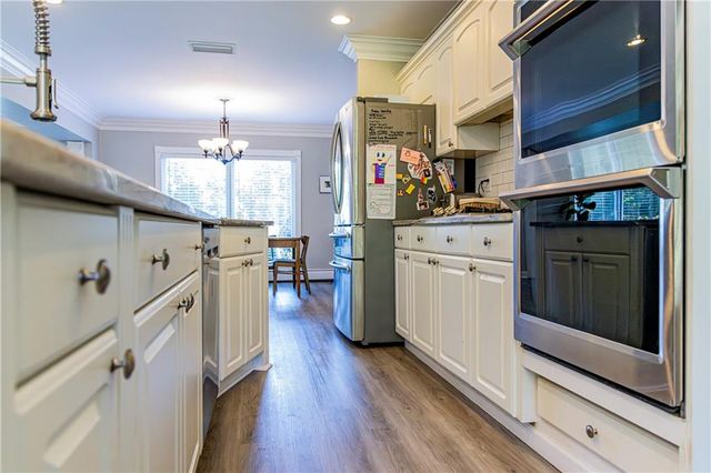 13 Greenbriar Lane, Rome, GA 30161