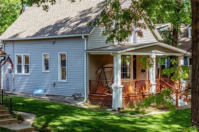 6010 Kenwood Avenue, Kansas City, MO 64110
