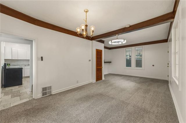 6010 Kenwood Avenue, Kansas City, MO 64110
