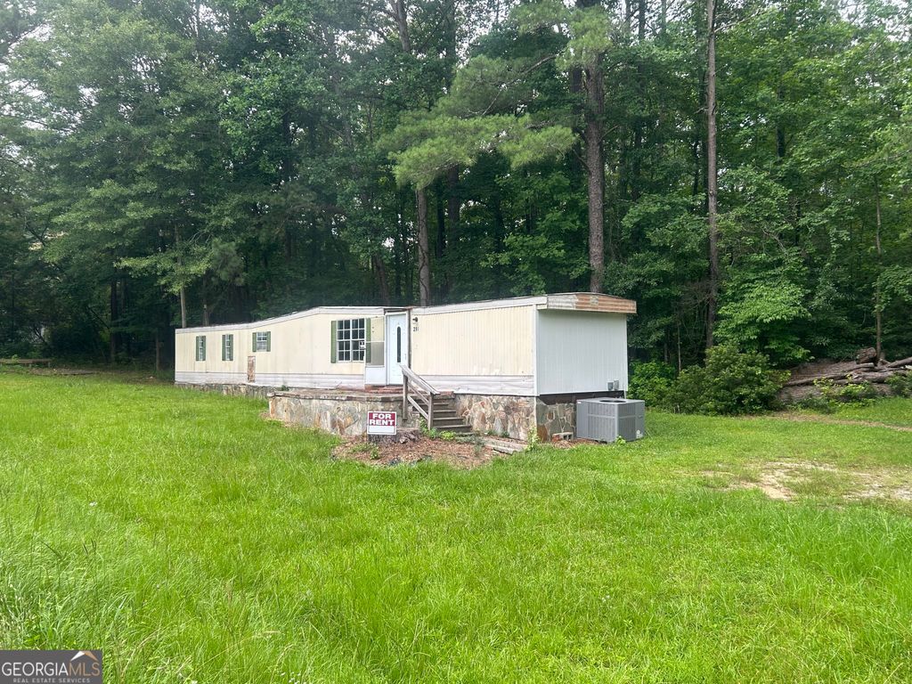 294 Turner Road, Newnan, GA 30263
