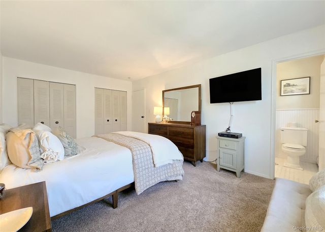 460 Old Town Road 27 P, Port Jefferson Station, NY 11776