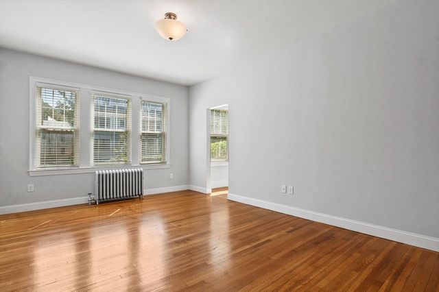 91 Verndale Street 1, Brookline, MA 02446
