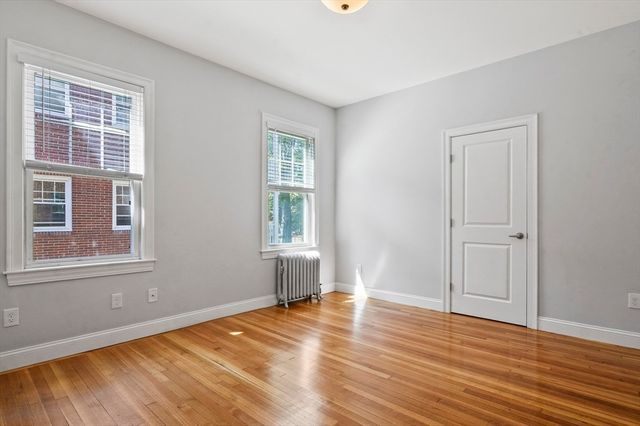 91 Verndale Street 1, Brookline, MA 02446