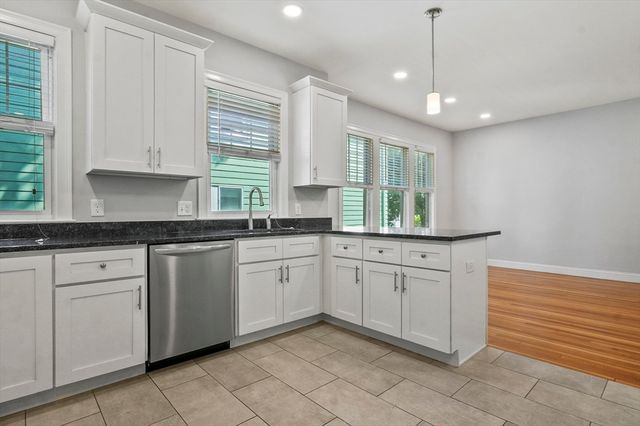 91 Verndale Street 1, Brookline, MA 02446