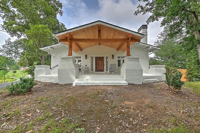 1119 Grove Street, Elizabethton, TN 37643