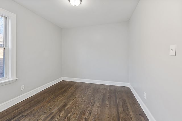 6633 S Campbell Avenue, Chicago, IL 60629