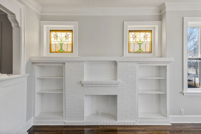 6633 S Campbell Avenue, Chicago, IL 60629