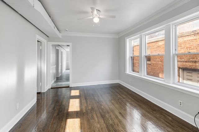 6633 S Campbell Avenue, Chicago, IL 60629