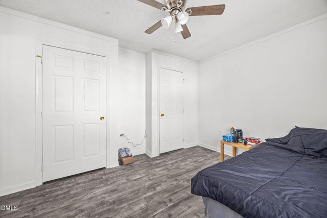 1305 Kent Road 101, Raleigh, NC 27606