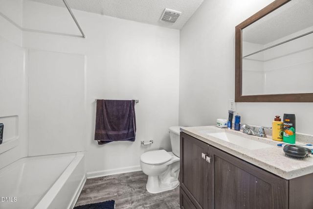 1305 Kent Road 101, Raleigh, NC 27606