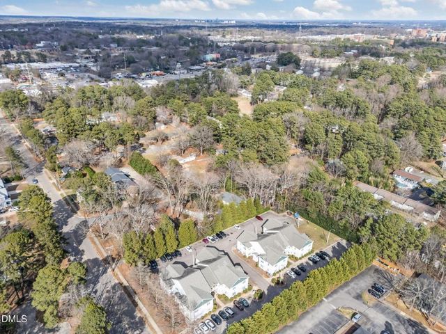 1305 Kent Road 101, Raleigh, NC 27606