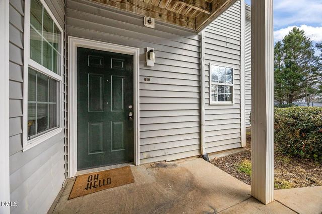 1305 Kent Road 101, Raleigh, NC 27606