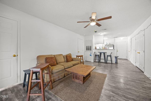 1305 Kent Road 101, Raleigh, NC 27606