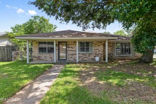 4210 Evie Avenue, Pascagoula, MS 39581