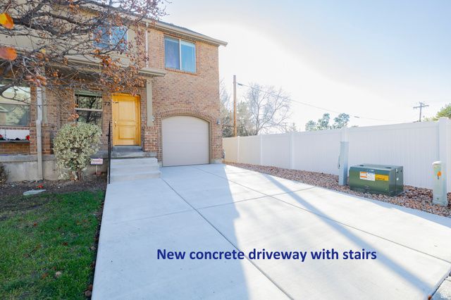 72 E 7320 S, Midvale, UT 84047
