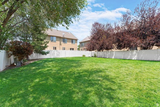 72 E 7320 S, Midvale, UT 84047