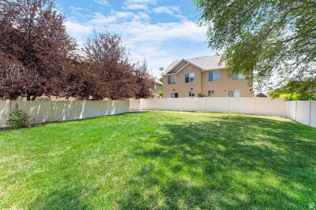 72 E 7320 S, Midvale, UT 84047