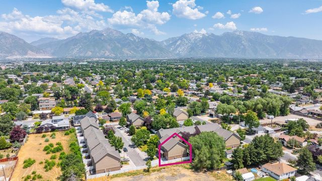72 E 7320 S, Midvale, UT 84047