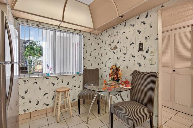 3772 Inverrary Boulevard 101, Lauderhill, FL 33319