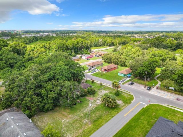 939 MOTON AVENUE, Sanford, FL 32771