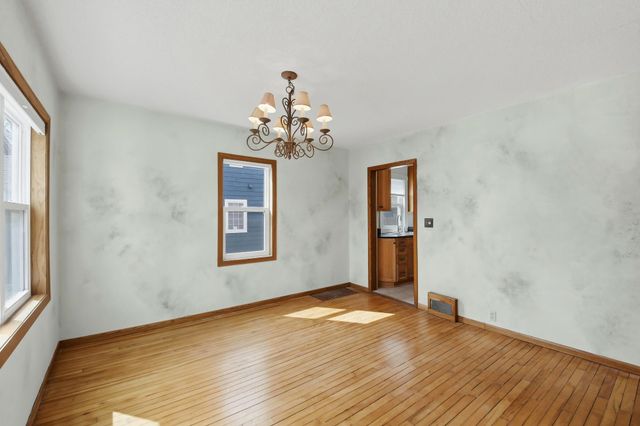 6904 Morgan Avenue S, Richfield, MN 55423