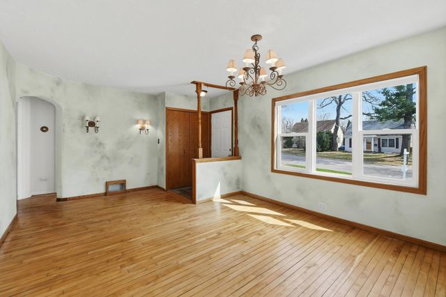 6904 Morgan Avenue S, Richfield, MN 55423