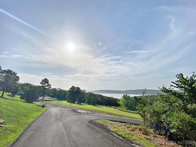 36120 S Magnolia Lane, Park Hill, OK 74451