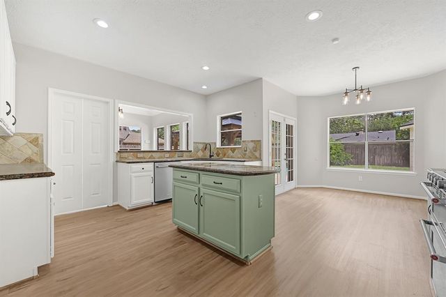 207 Cheddington Drive, Katy, TX 77450