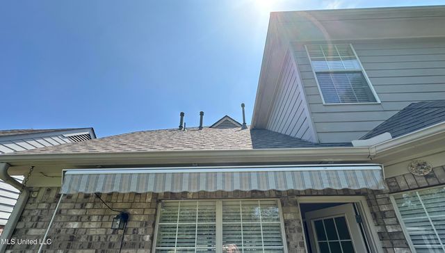 211 Fairway Trace Drive, Hernando, MS 38632